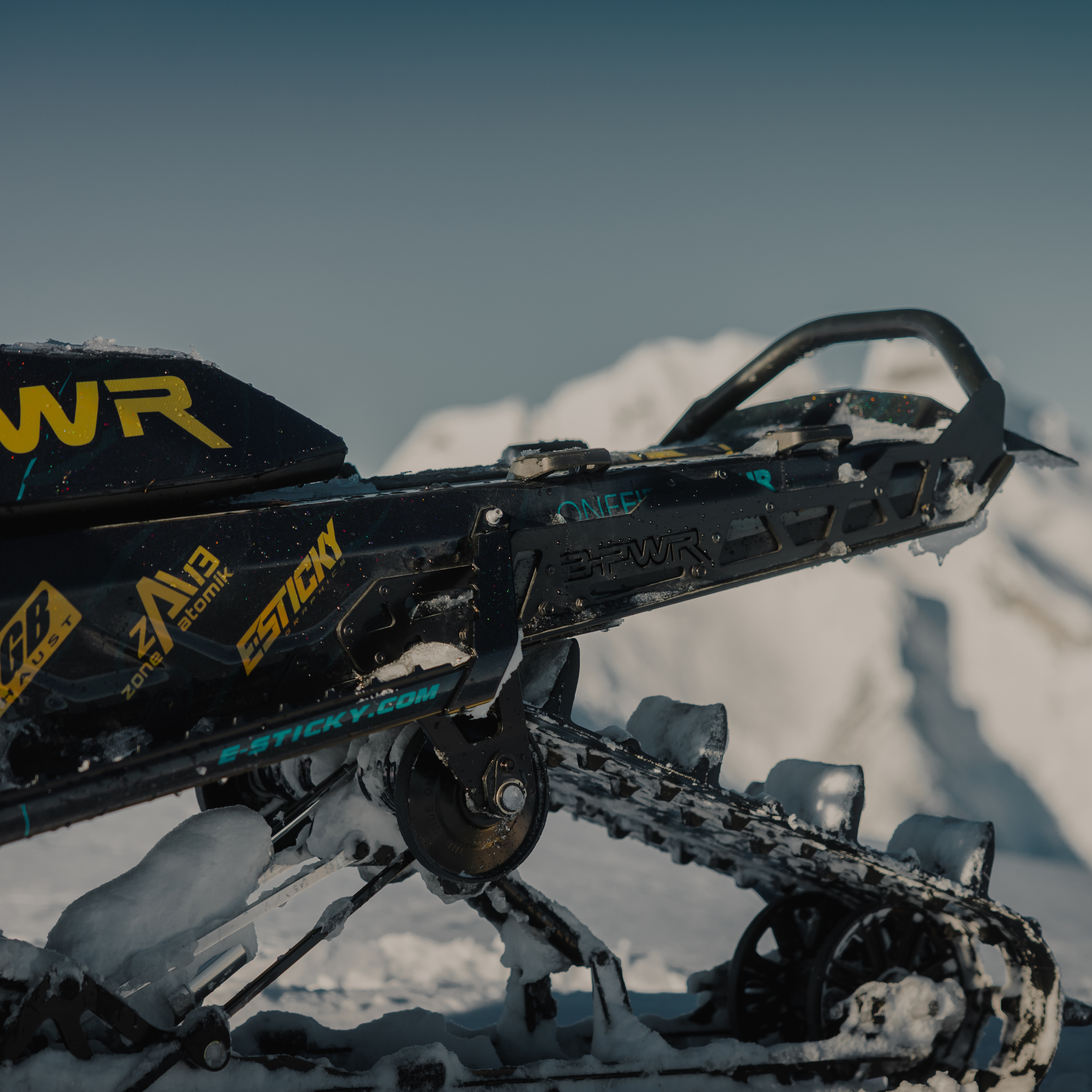 Pare-chocs arrière Ski-Doo court (MY26